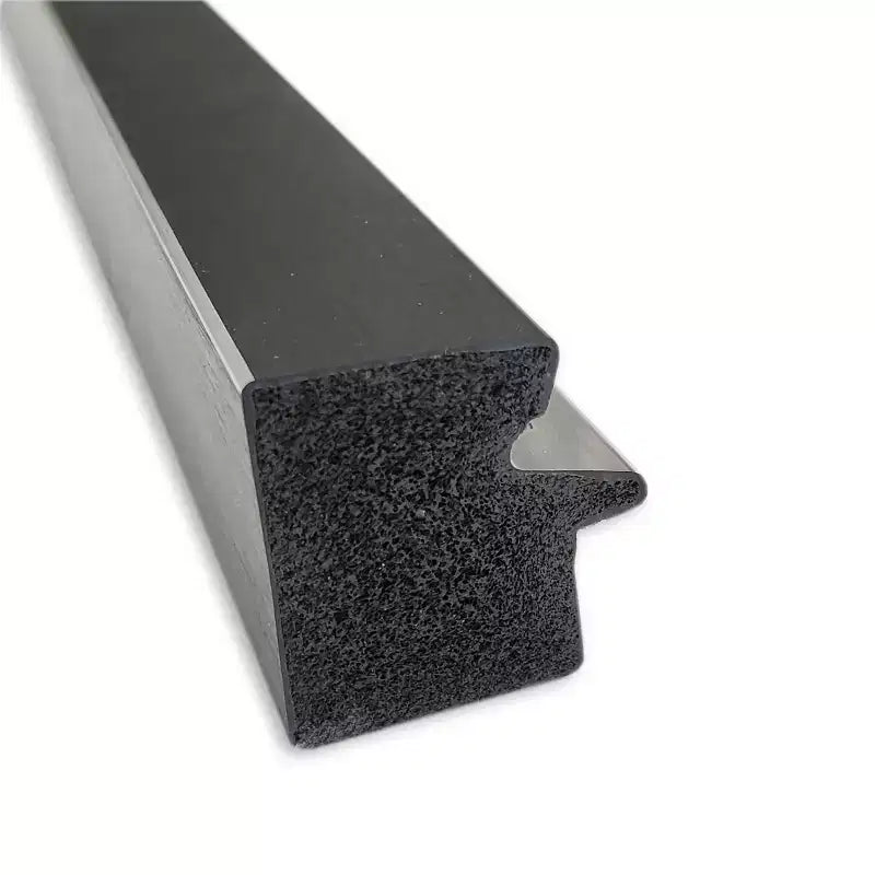 Specchio da parete per bagno sottile con cornice Eva, 76x61 cm, nero/argento - Amanti Art: Rettangolare moderno, smussato, montabile a parete