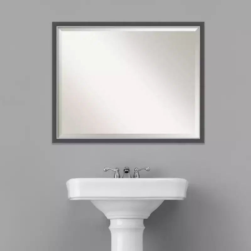 Specchio da parete per bagno sottile con cornice Eva, 76x61 cm, nero/argento - Amanti Art: Rettangolare moderno, smussato, montabile a parete