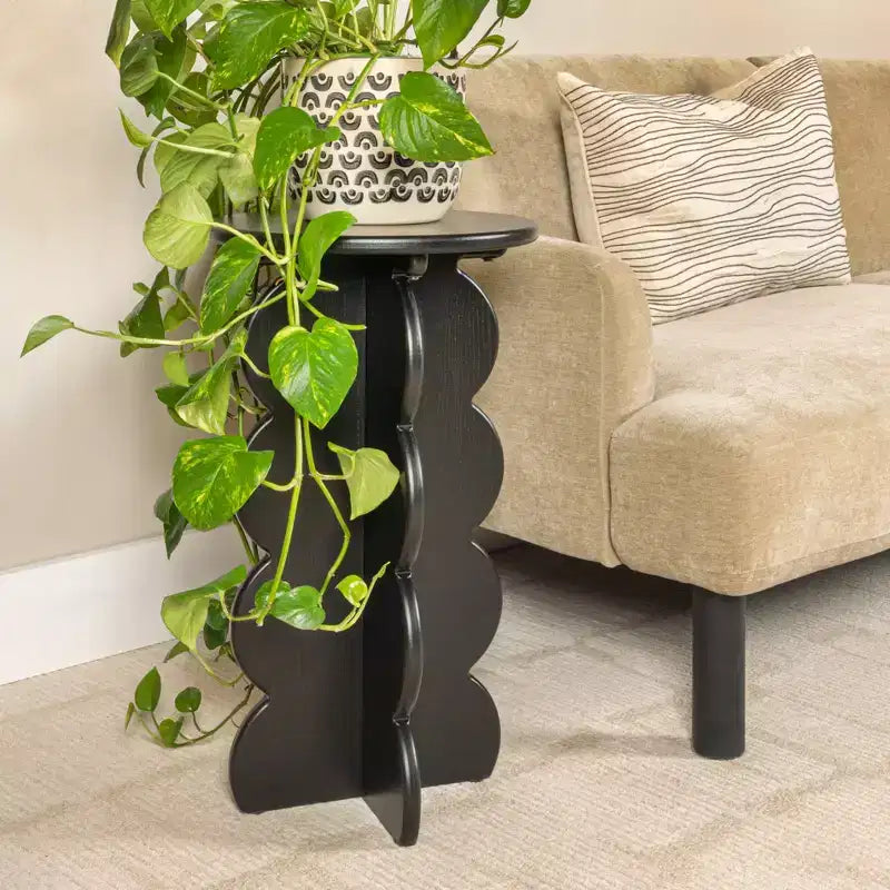 Scalloped Edge Accent Table