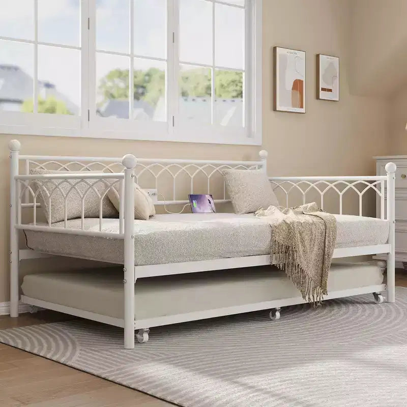 Twin Daybed with Trundle,with Charging Station & LED Lights,Metal Sofa Bed Frame with Pull Out Trundle for Living Room,Bedroom,Guest Room,Apartment
