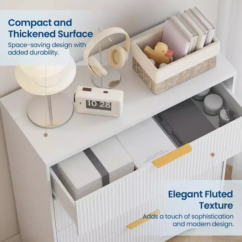 4 Drawer Dresser for Bedroom, 31.5W Wooden Chest of Drawers with Gold Handle, Storage Dresser Organizer, Closet Dresser for Bedroom Hallway