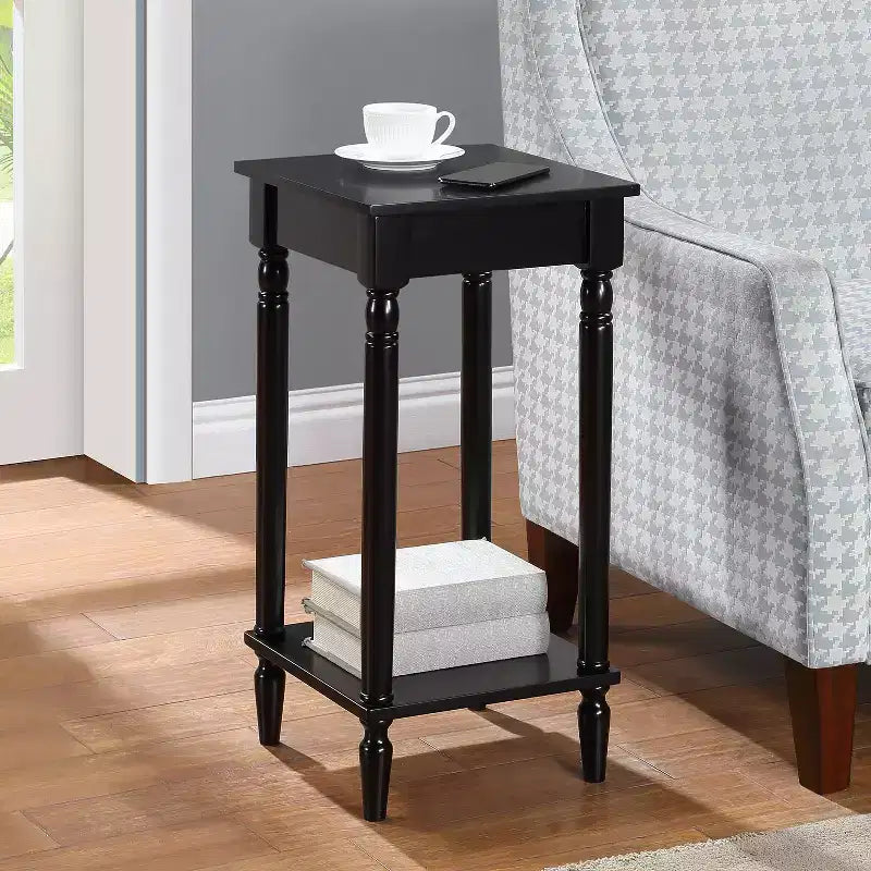 HomeStock Belmont End Table with Shelf, Two Tier Storage Side Table with Sculpted Legs for Living Room, Bedroom or Reading Nook