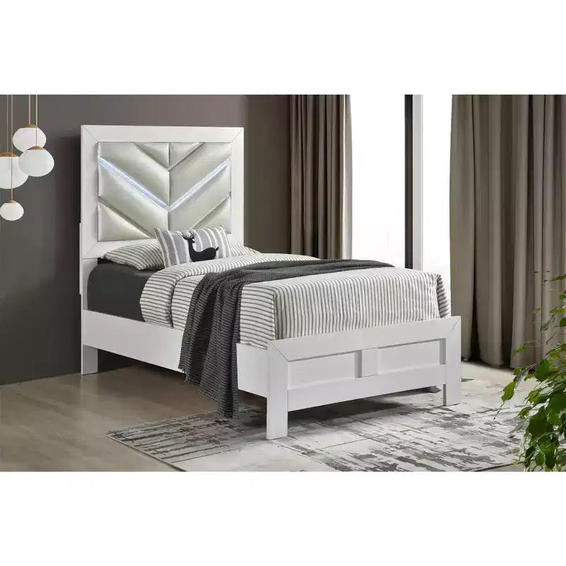 Passion Furniture Moreland Sparkling White Wood Frame Twin Panel Bed