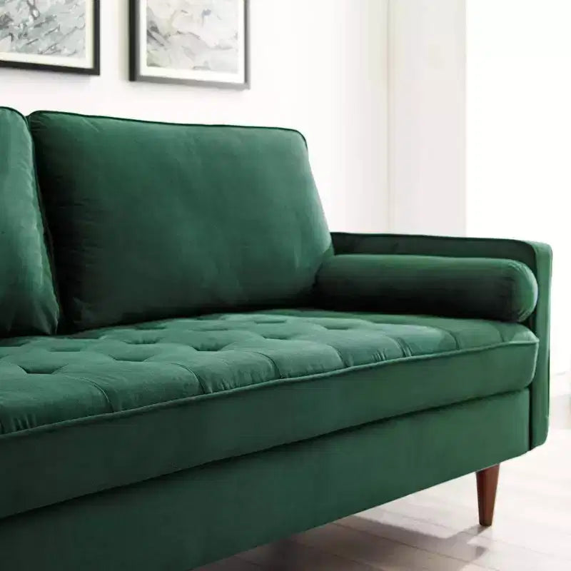 Divano Valour Performance Velvet Verde - Modway: Design Trapuntato Mid-Century, Piedini Tinta Noce, Capacità 400 kg