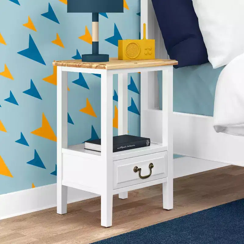 Harris End Table White - ClickDecor