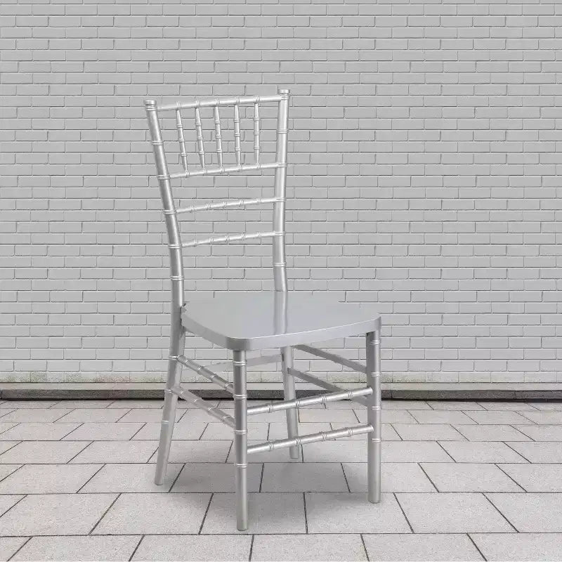 Sedia Chiavari impilabile in resina PREMIUM Emma and Oliver, confezione da 2 pz