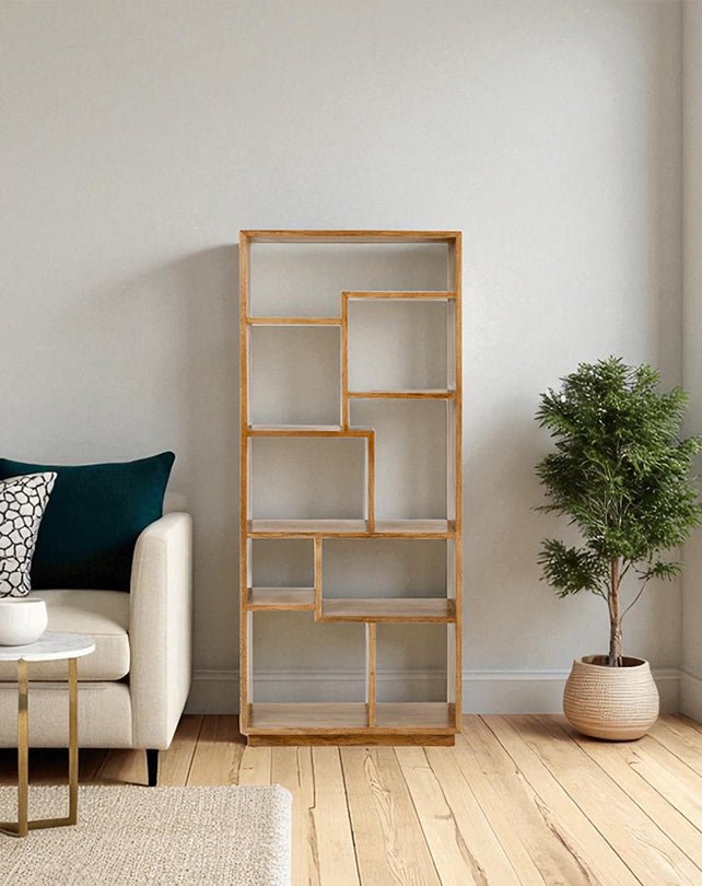Libreria stretta in legno di mango, levigata e sigillata